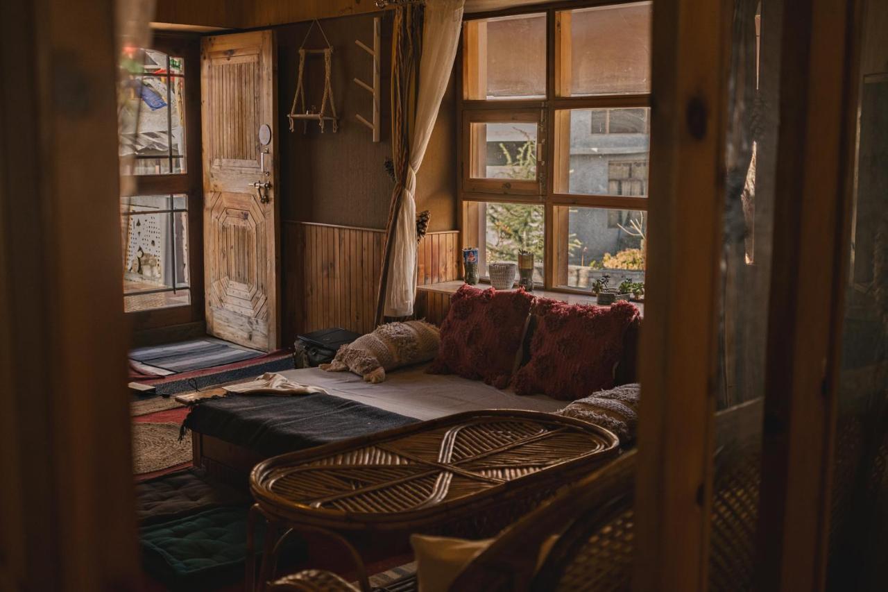 Gharsa - Your Mountain Home Manāli Eksteriør bilde