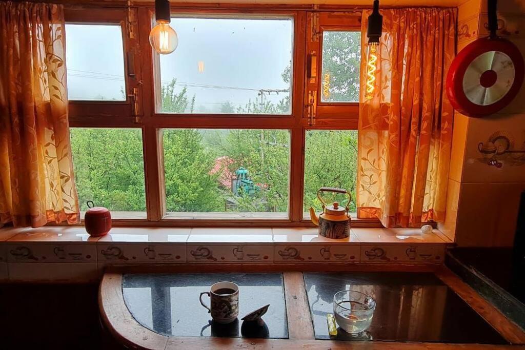 Gharsa - Your Mountain Home Manāli Eksteriør bilde